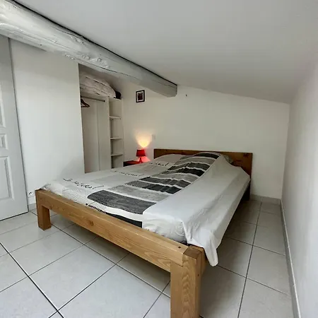 Clos De La Noria Apartment